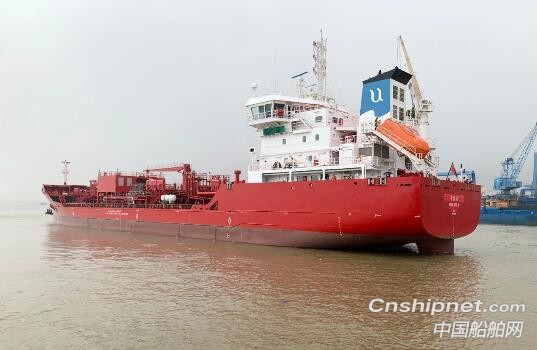 扬州金陵9900吨不锈钢化学品船4#船完成试航