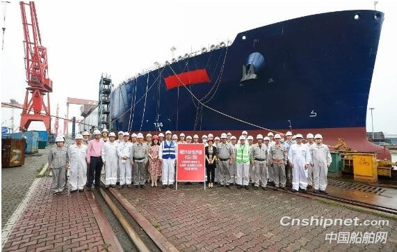 沪东中华长兴造船双坞联动取得胜利