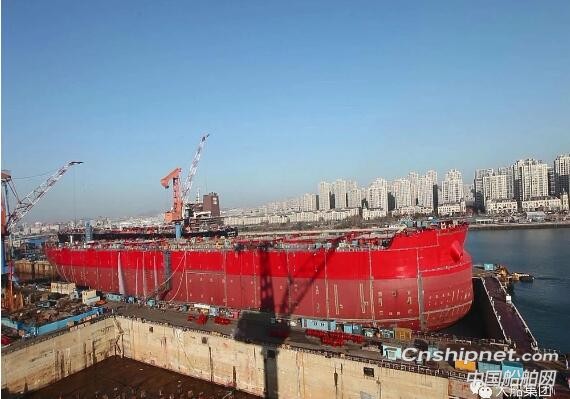 大船集团32.5万吨矿砂船9号船签字交工