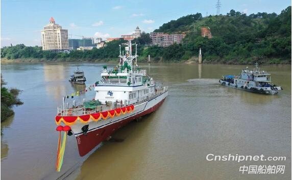 国内首艘海底电缆综合运维船顺利下水