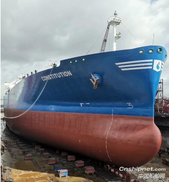 广东中远海运首个混合式脱硫改装项目“克莱蒙特”轮完工