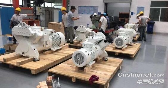 中船绿洲麦基嘉首批空压机完成装配调试