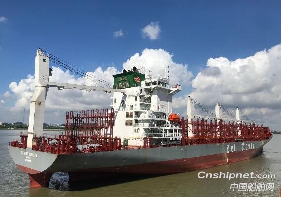 黄埔文冲600FEU冷藏集装箱船试航凯旋