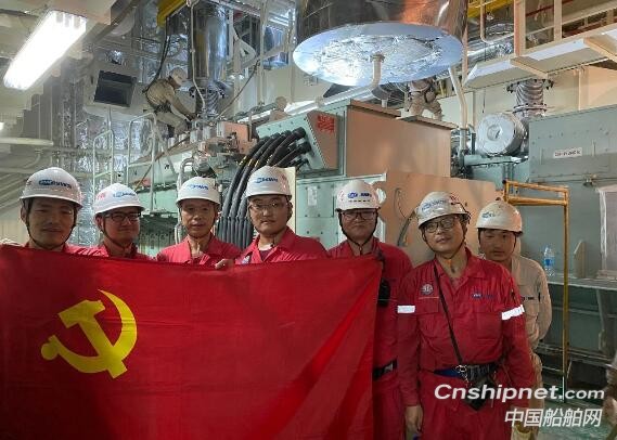 外高桥造船18万吨散货船顺利实现主发电机动车试验