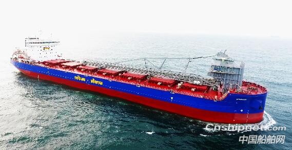 中船澄西首艘自主研发的1号4万吨自卸船胜利交付