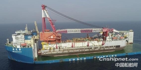 中远海运特运一艘大型铺管船“蓝疆”号踏上回国的旅程