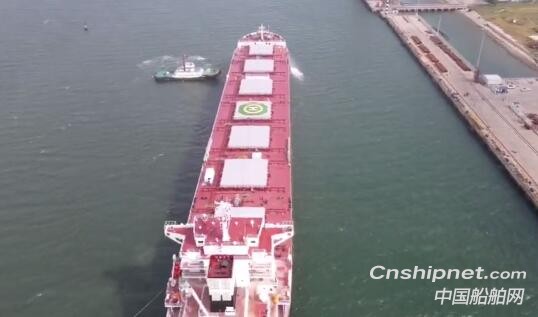 天津新港船舶重工82000吨散货船8号船顺利完成试航